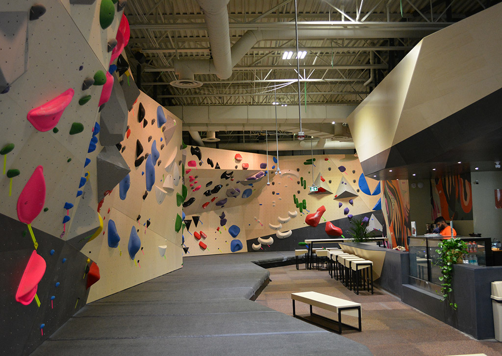 Inside Altitude Gym (Orleans)